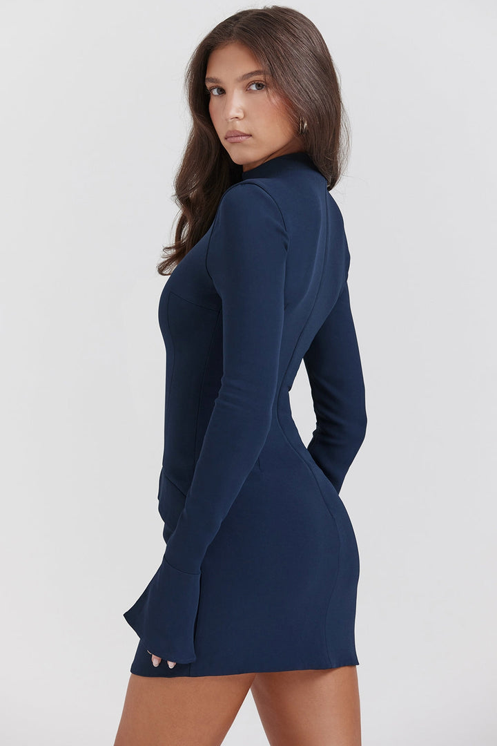 Elegant Isolde Dress for a Timeless Look
