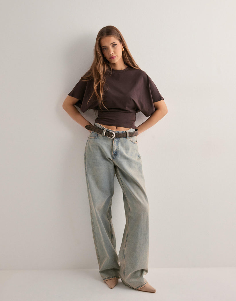 <p>Amaya – Maglietta Elegante con Maniche Ampie per un Look alla Moda</p>