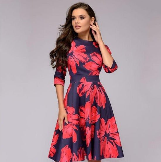 <div>Incantevole Abito Midi Elaina con Stampa Floreale e Pratiche Tasche per Donne</div>