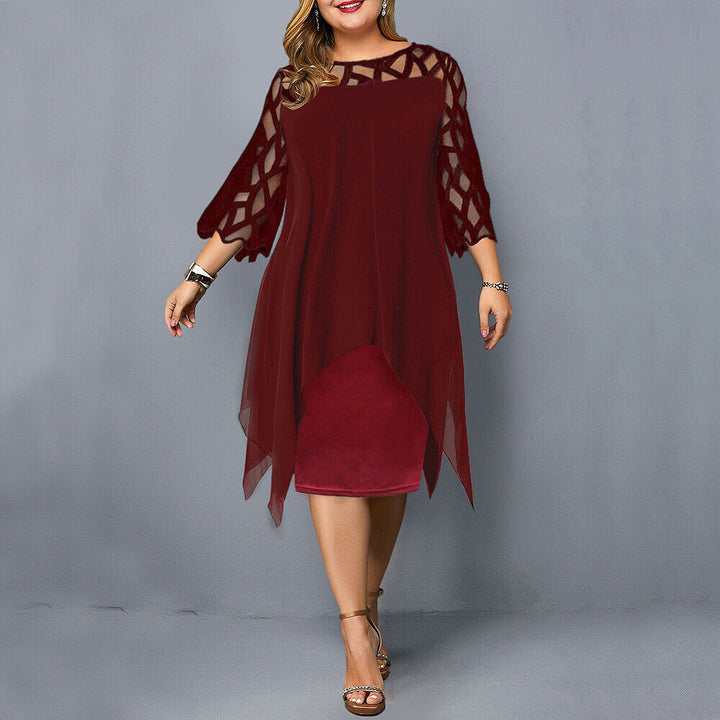 <html>
<p>Danica - Elegante abito da sera plus size con un overlay giocoso per un aspetto indimenticabile.</p>
</html>