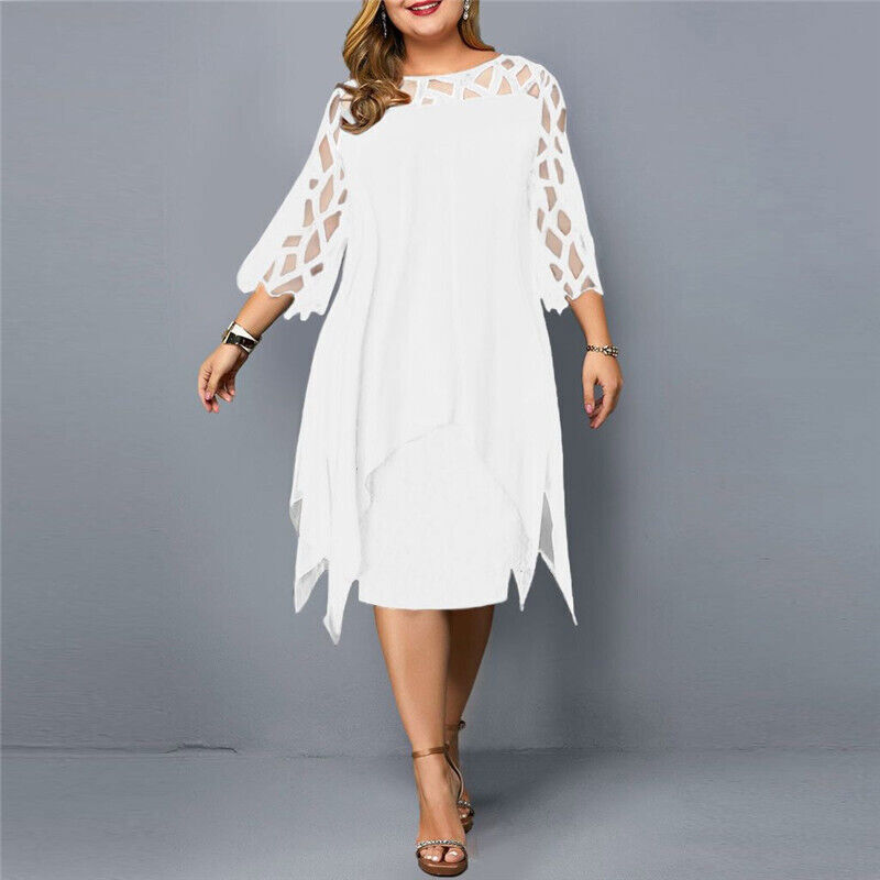 <html>
<p>Danica - Elegante abito da sera plus size con un overlay giocoso per un aspetto indimenticabile.</p>
</html>