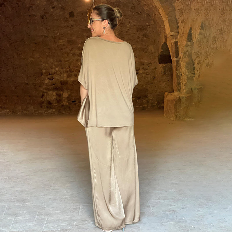 Pippa™ - Set pantalone lungo a mezza manica e scollo a V