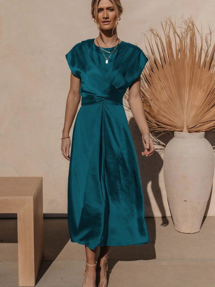<Feline | Elegante Midi Abito da Sera dallo Stile Incantevole>